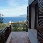 Blu Seaview Pool Terrace And Jacuzzi Villa *