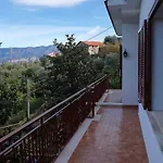 Villa Blu Seaview Pool Terrace And Jacuzzi Sorrento