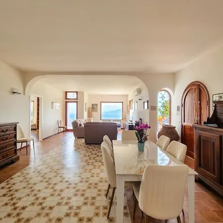 Villa Villa Blu Sorrento Seaview ,Heated Pool, Terrace And Jacuzzi Sorrento