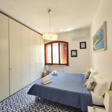 Villa Blu Sorrento Seaview ,Heated Pool, Terrace And Jacuzzi Villa Sorrento