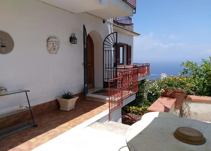 The Two Magnolias Villa *