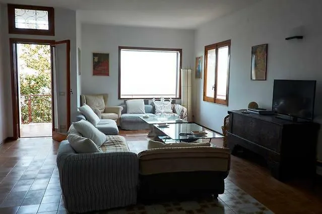 The Two Magnolias Βίλα *