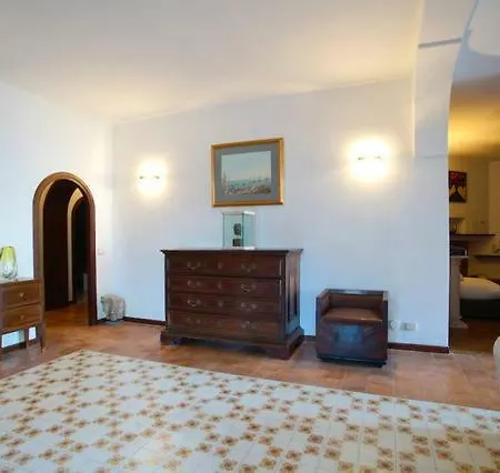 The Two Magnolias Villa