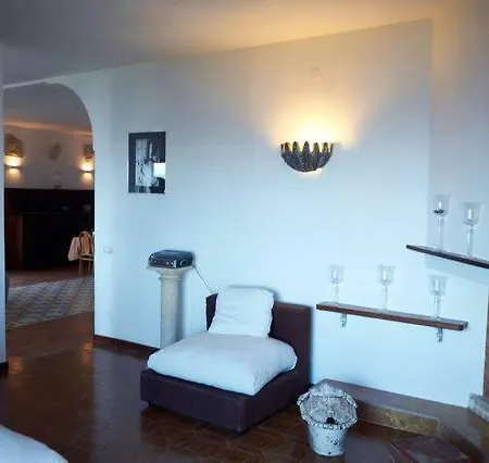 The Two Magnolias Sorrent